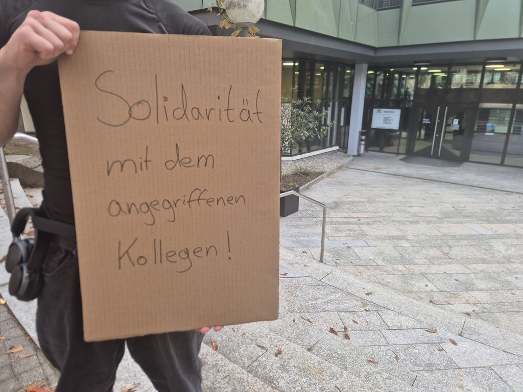 Mordversuch an FAU Gewerkschafter: Prozessbeginn und Begleitung